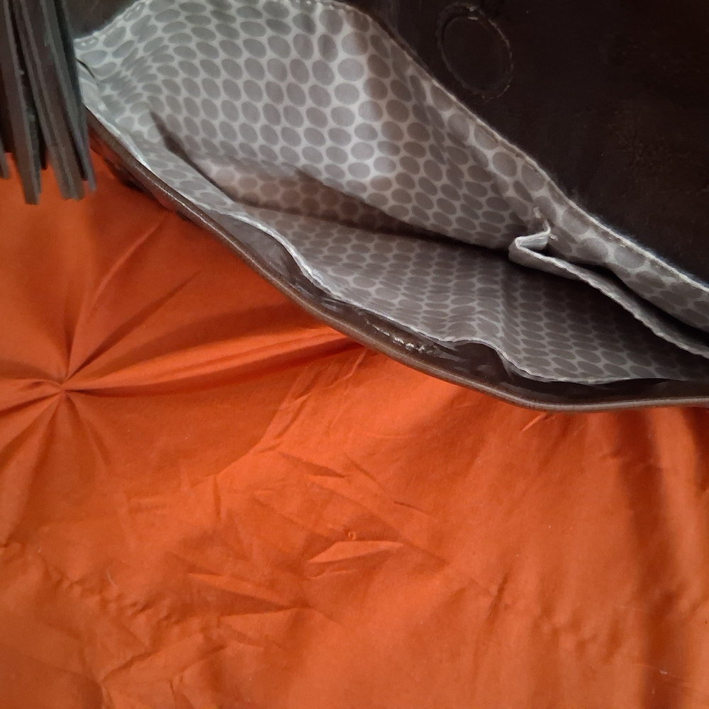 Vintage Brighton Shiny Brown Tote with Silver Accents - Picture 10 of 13